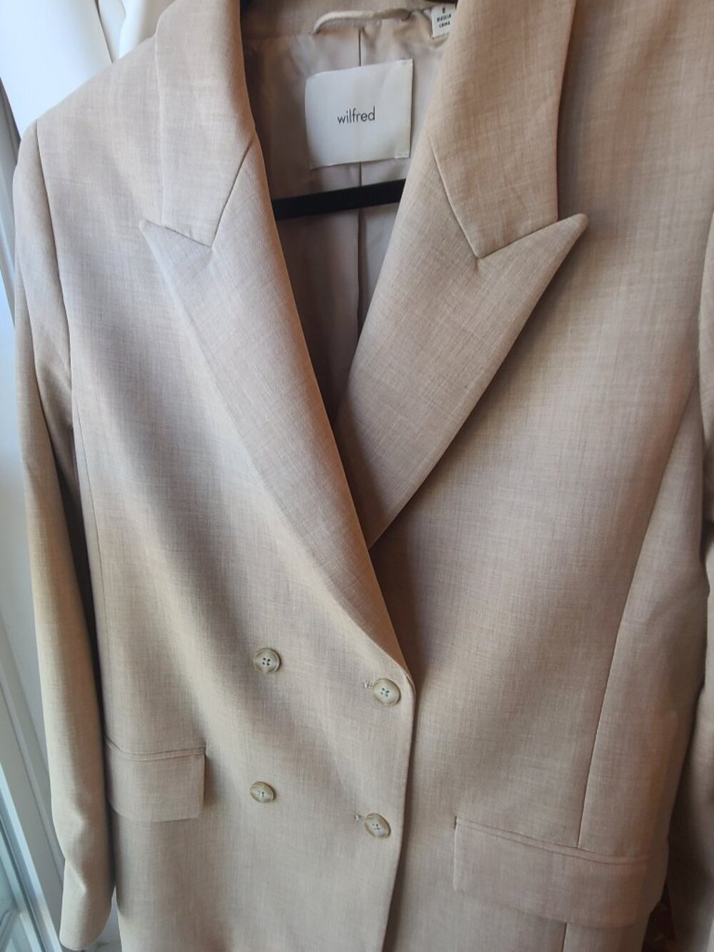 Aritzia Wilfred Destiny Blazer Size 8 Beige Double Breasted